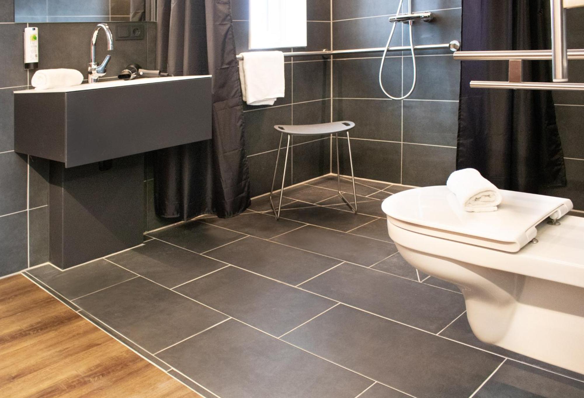 Mrd Hotel By Wmm Hotels Marktrodach Bagian luar foto